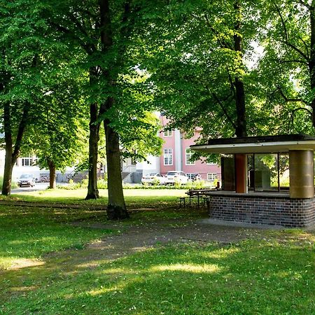 Haus Des Volkes - Das Bauhaushotel Probstzella Luaran gambar