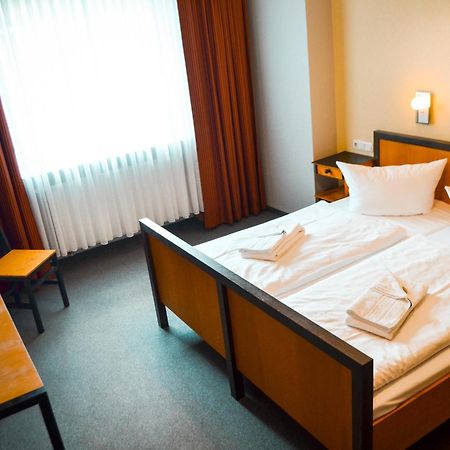 Haus Des Volkes - Das Bauhaushotel Probstzella Bilik gambar