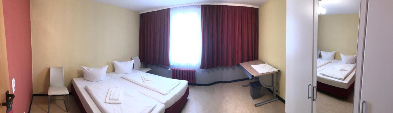 Haus Des Volkes - Das Bauhaushotel Probstzella Luaran gambar